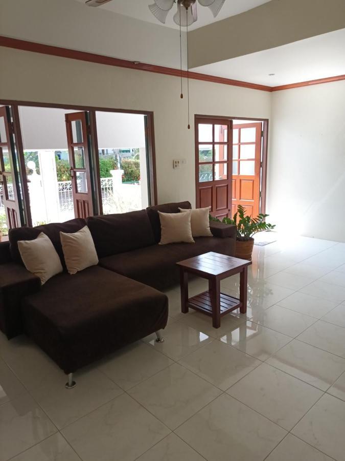 Ploy Villa Hua Hin Exterior foto